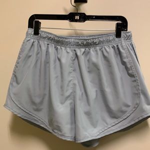 Nike women’s tempo running shorts